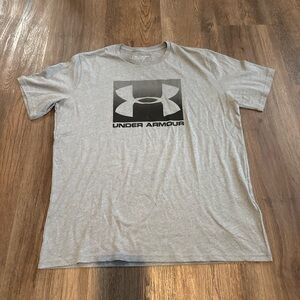 Under Armour Men's Light Gray Logo Tee